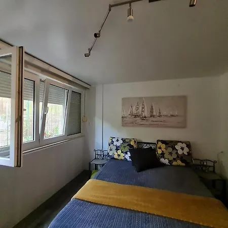 アパート Apartments With Wifi Split - 19035 スプリト